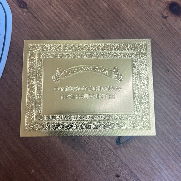 Trump 45 sneakers never worn, new condition still in box! - Picture 8 of 8